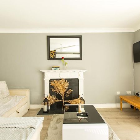 Modern Elegant Central Apt With Parking Dublin Exterior foto