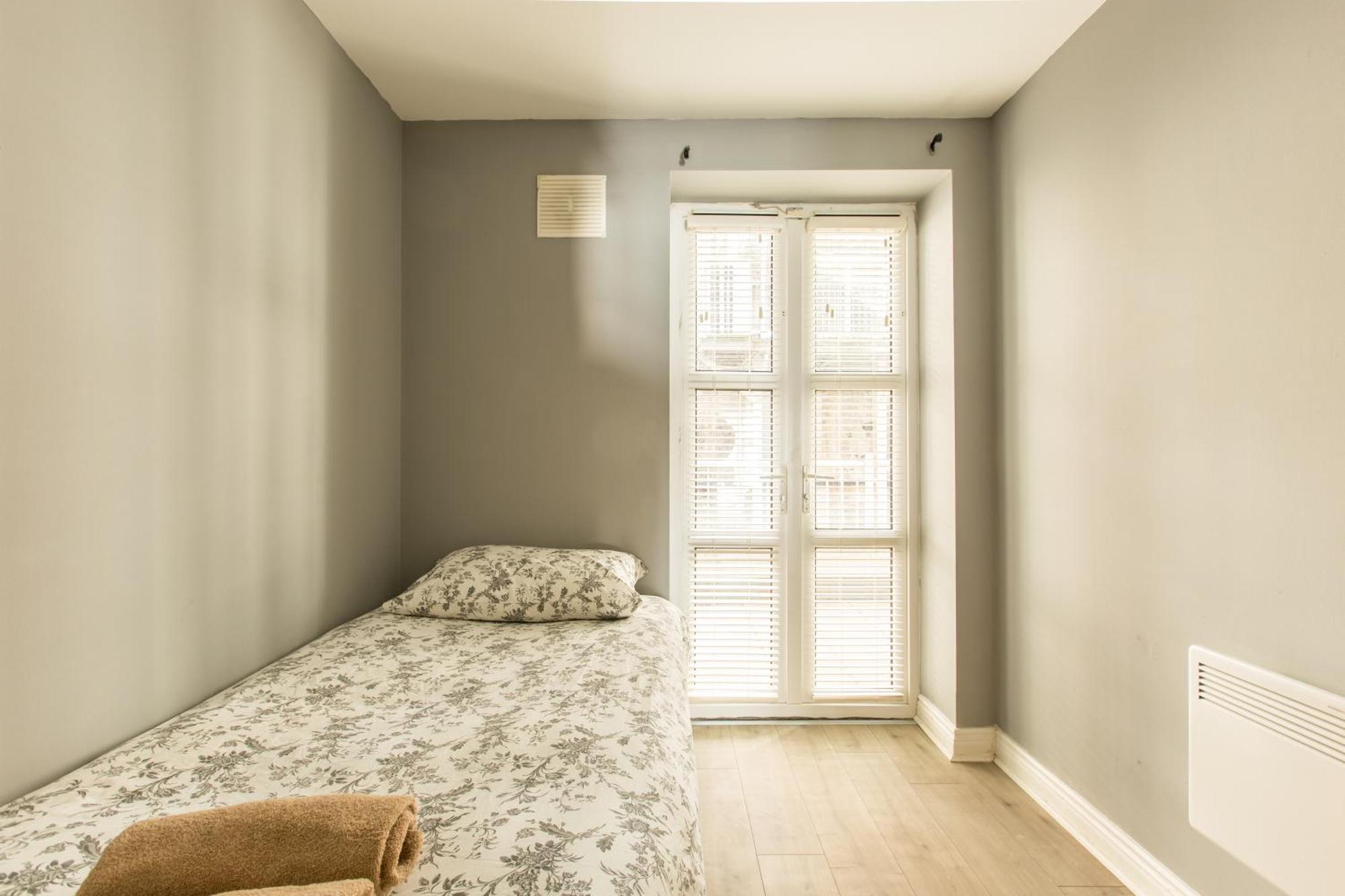 Modern Elegant Central Apt With Parking Dublin Exterior foto