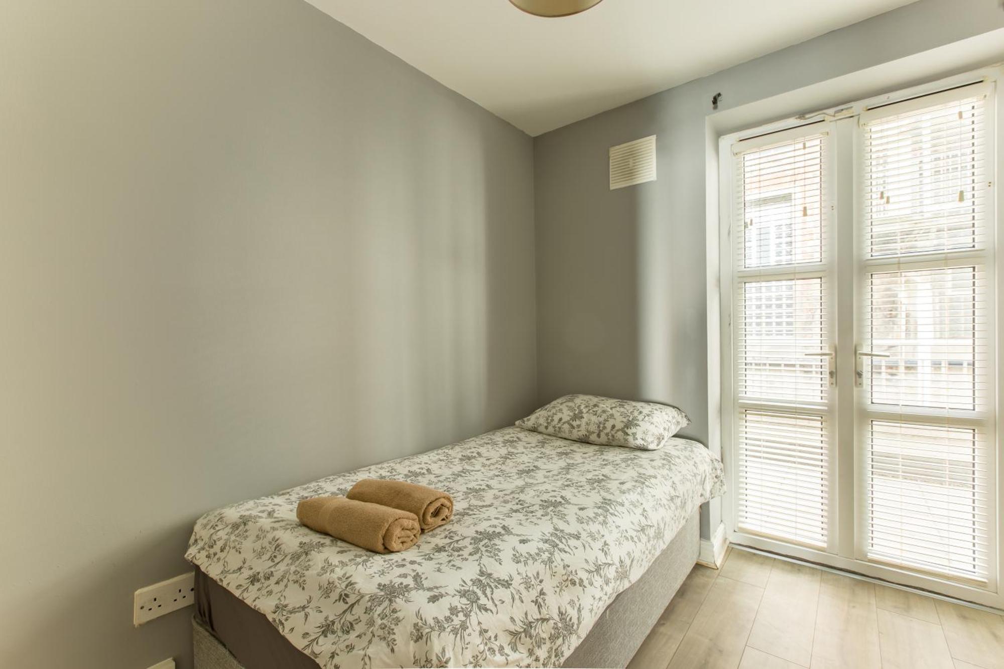 Modern Elegant Central Apt With Parking Dublin Exterior foto